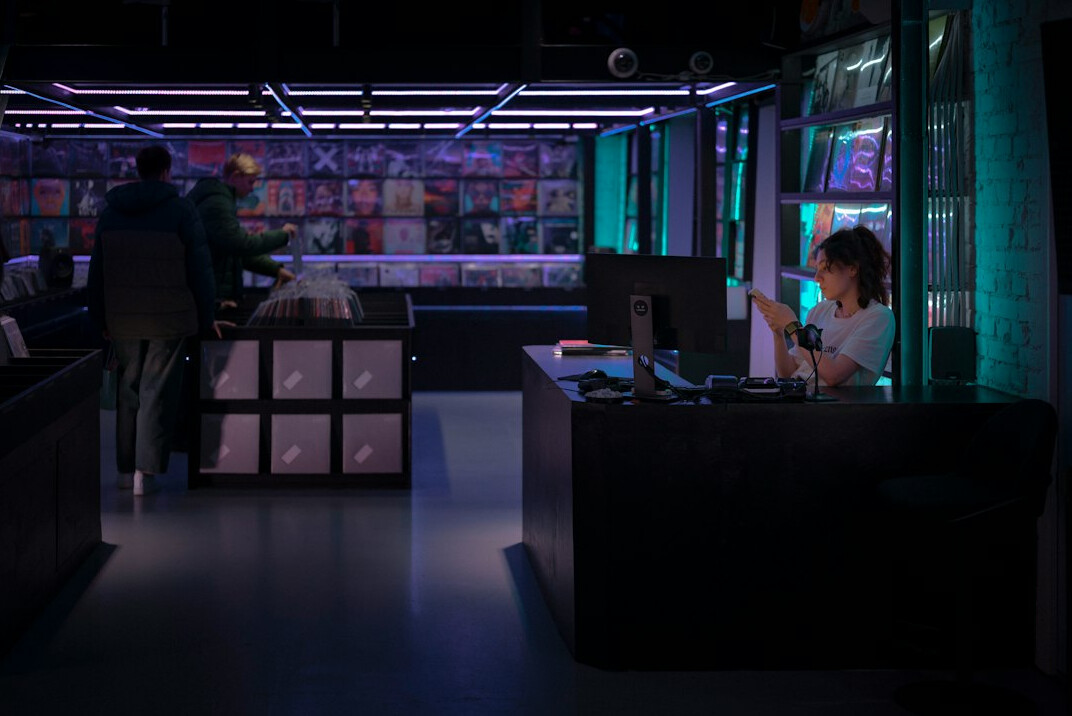 store detective monitoring